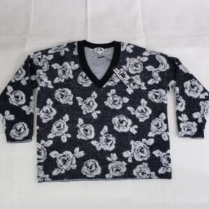 Floral Knit Sweater in Black and White